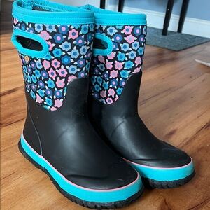 Bogs Kids Floral Snow/Rain Boots - Navy, Teal and Pink